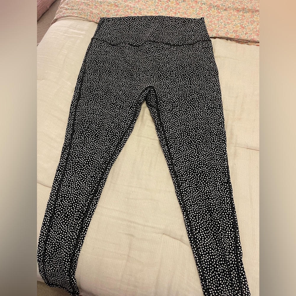 Buffbunny Legacy Leggings (Bossy Print)